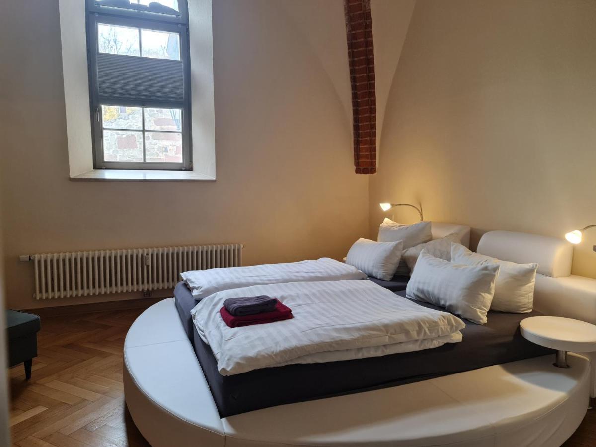 Appartements In Schoner Burganlage Jena Exterior photo