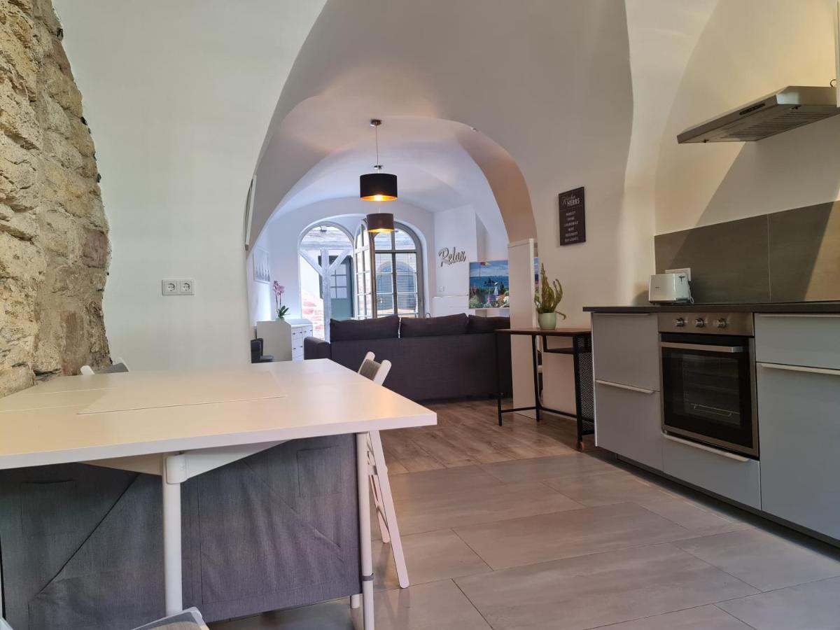 Appartements In Schoner Burganlage Jena Exterior photo