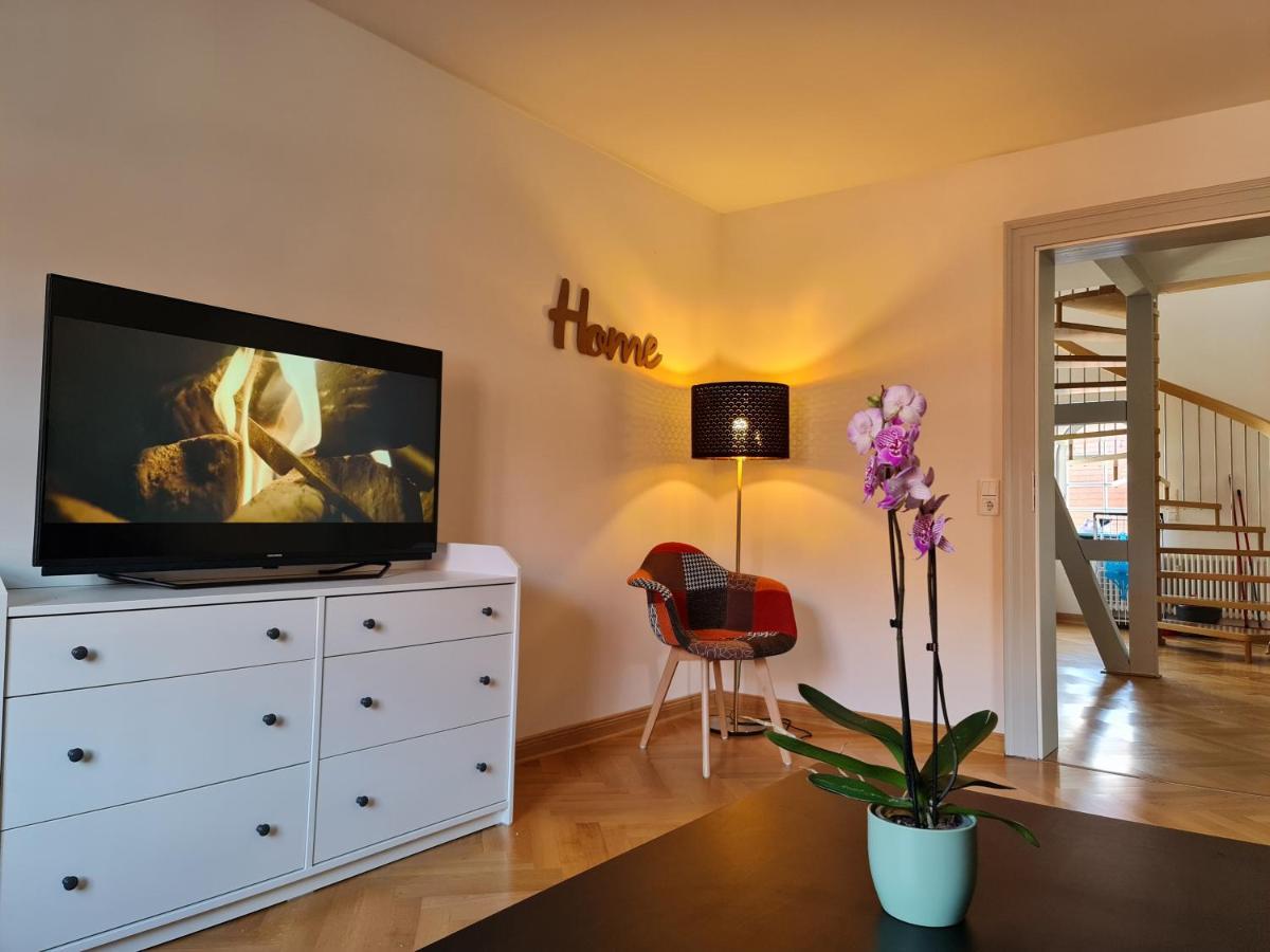 Appartements In Schoner Burganlage Jena Exterior photo