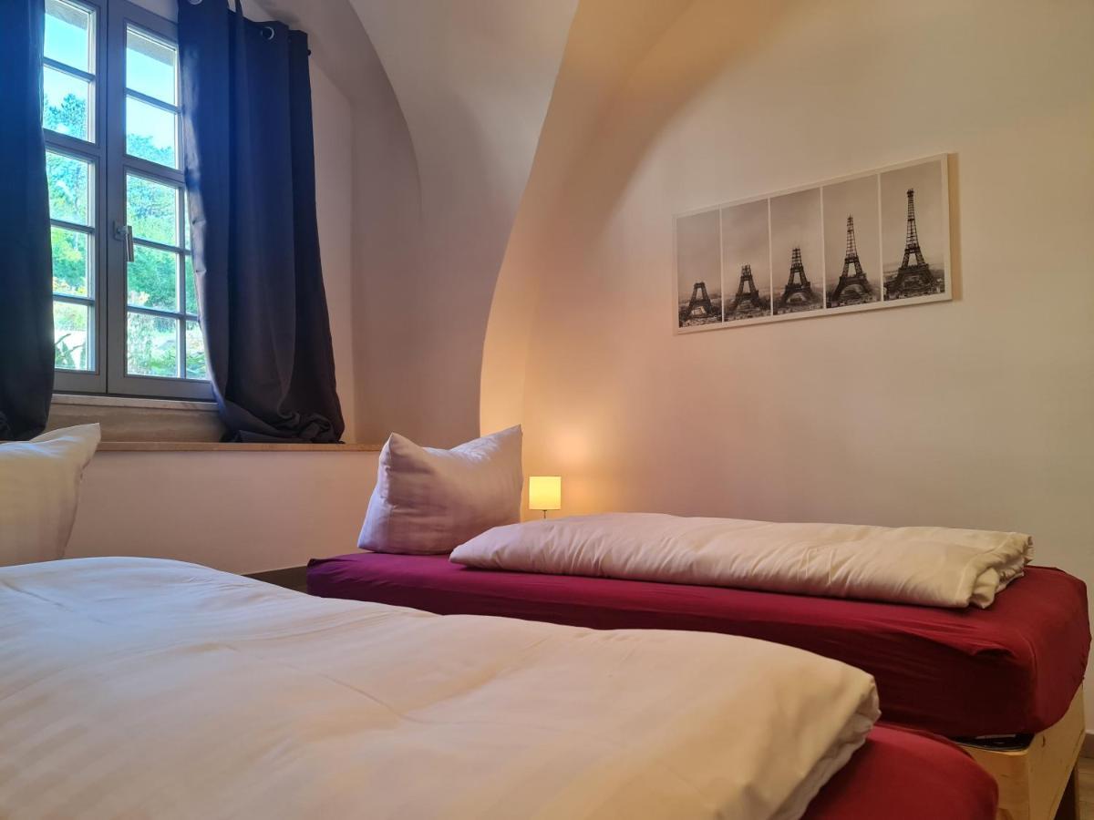 Appartements In Schoner Burganlage Jena Exterior photo