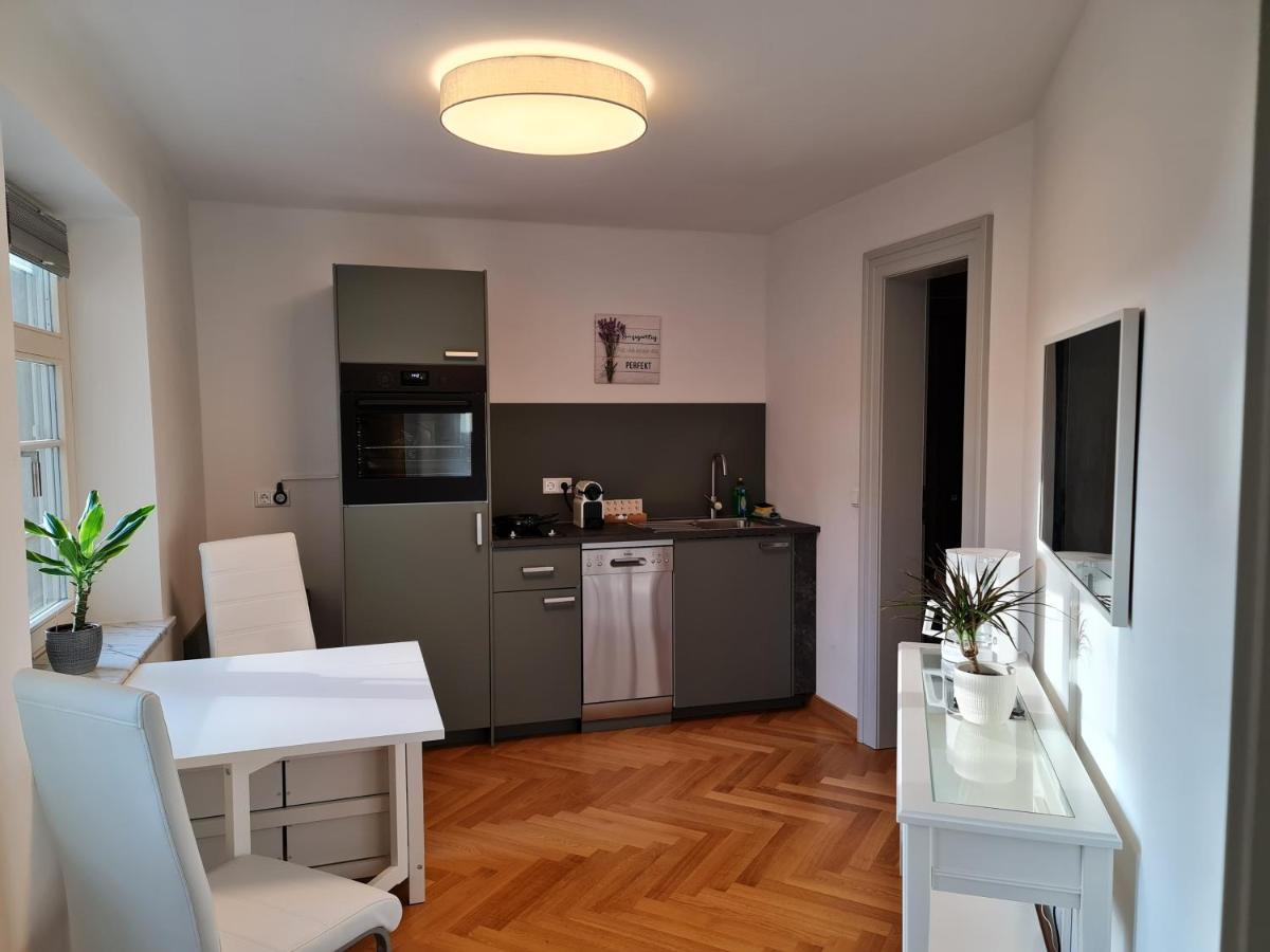 Appartements In Schoner Burganlage Jena Exterior photo