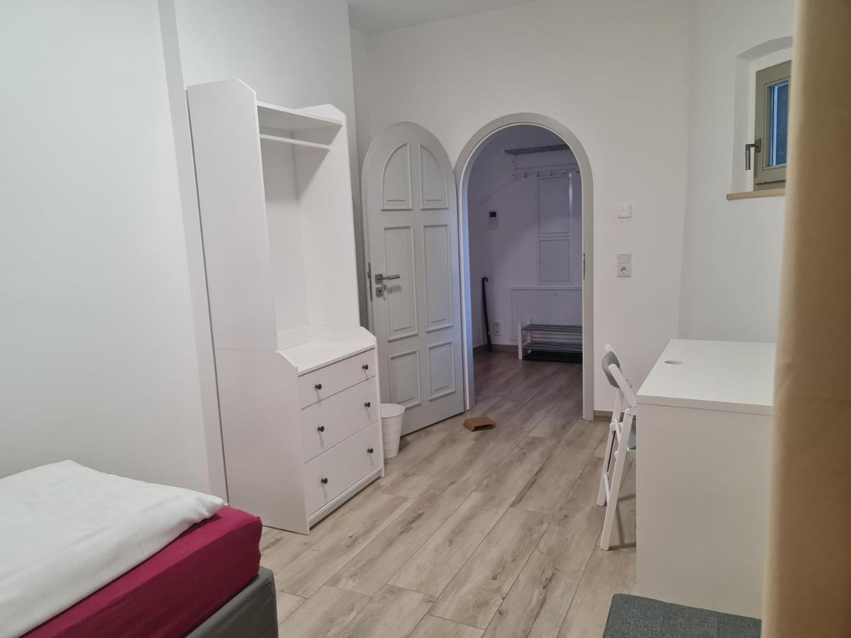 Appartements In Schoner Burganlage Jena Exterior photo